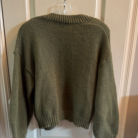 Debut Olive Green Butterfly Embroidered Sweater cardigan - Picture 3 of 6